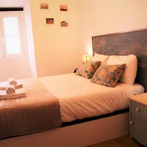 https://apartment-in-the-castle-of-s-jorge.hotels-lisbon-portugal.com