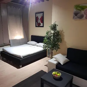  Appartamento Cute,cosy,comfortable Studio In The Heart Of