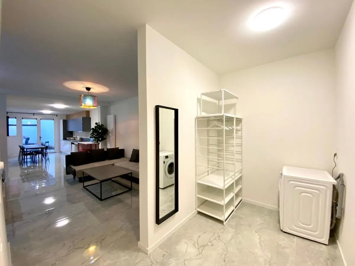 Isabel Apartments アントウェルペン